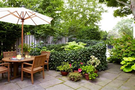 5 ideas para plantear y decorar jardines pequeños