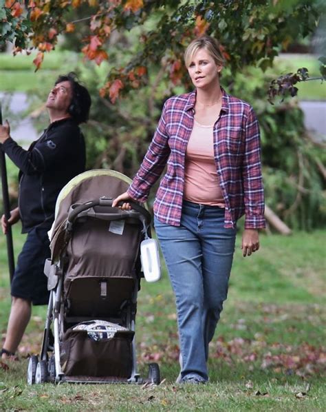 Charlize Theron reveals fuller figure on set amid reports ...