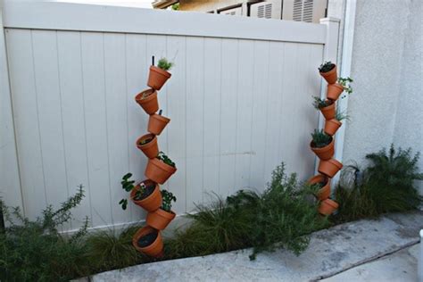 Cómo armar un jardín vertical con macetas