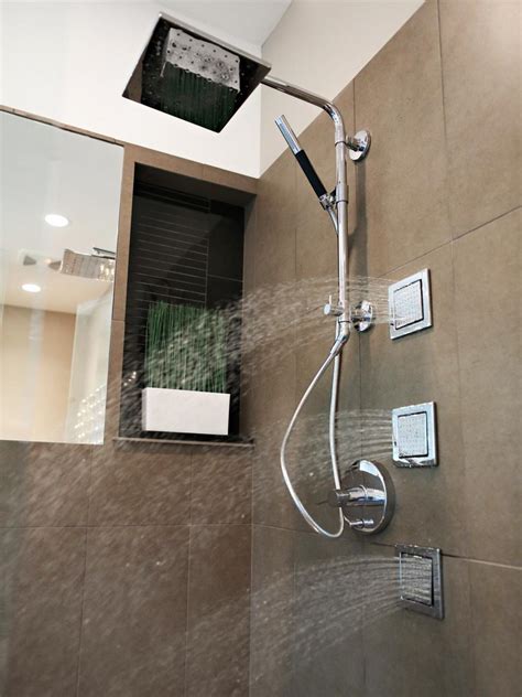 Decoración baños con duchas de diseño