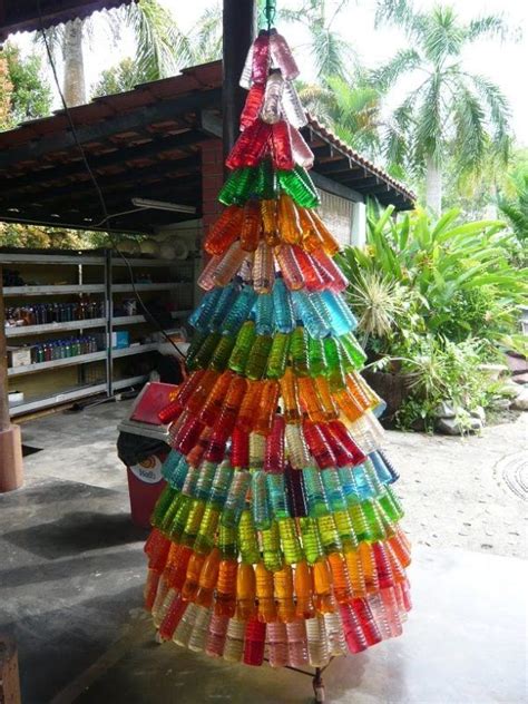 Decoración navideña con materiales reciclados | Adornos ...