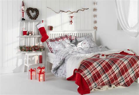 Decorar un dormitorio en navidad | Muebles Lara