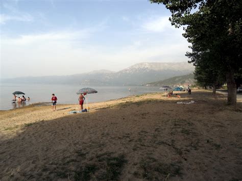 El lago y los alrededores naturales de Pogradec   Ser Turista