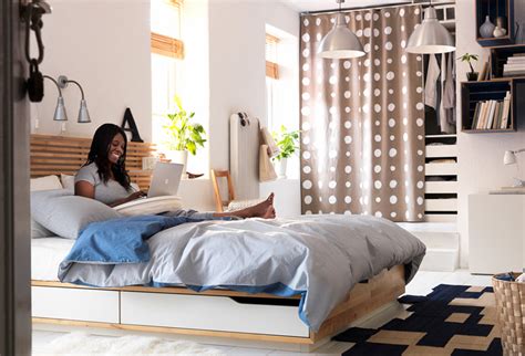 IKEA Bedroom Design Ideas 2011 | DigsDigs