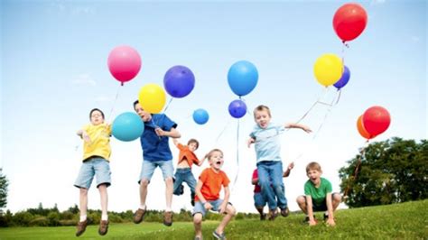 Kids Party Games | Balloon games | Essential Kids