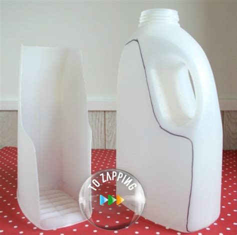 Manualidades con botellas de plástico   Tozapping.com