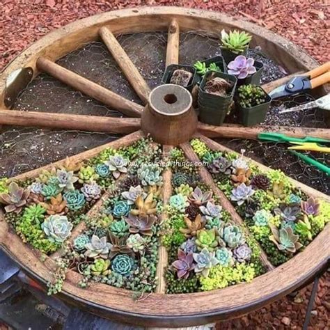 Pretty Wonderful DIY Garden Decor Ideas | Recycled Things