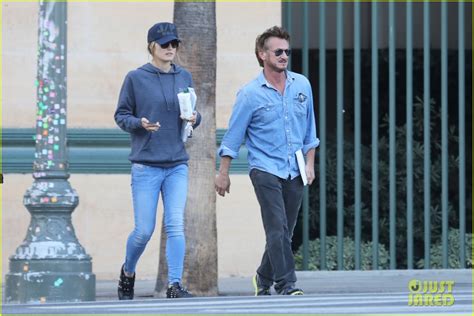 Sean Penn & New Girlfriend Leila George Make Red Carpet ...