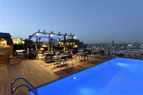 Terrazas de hotel en Barcelona para disfrutar del verano