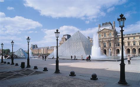 The Louvre Pyramid Tourism Wallpaper   HD Wallpapers