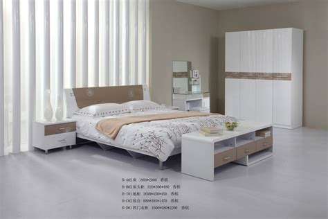 White Bedrooms Furniture   interior decorating accessories